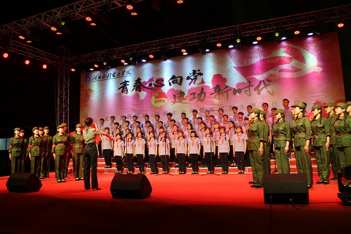 合唱1.jpg 合唱1.jpg