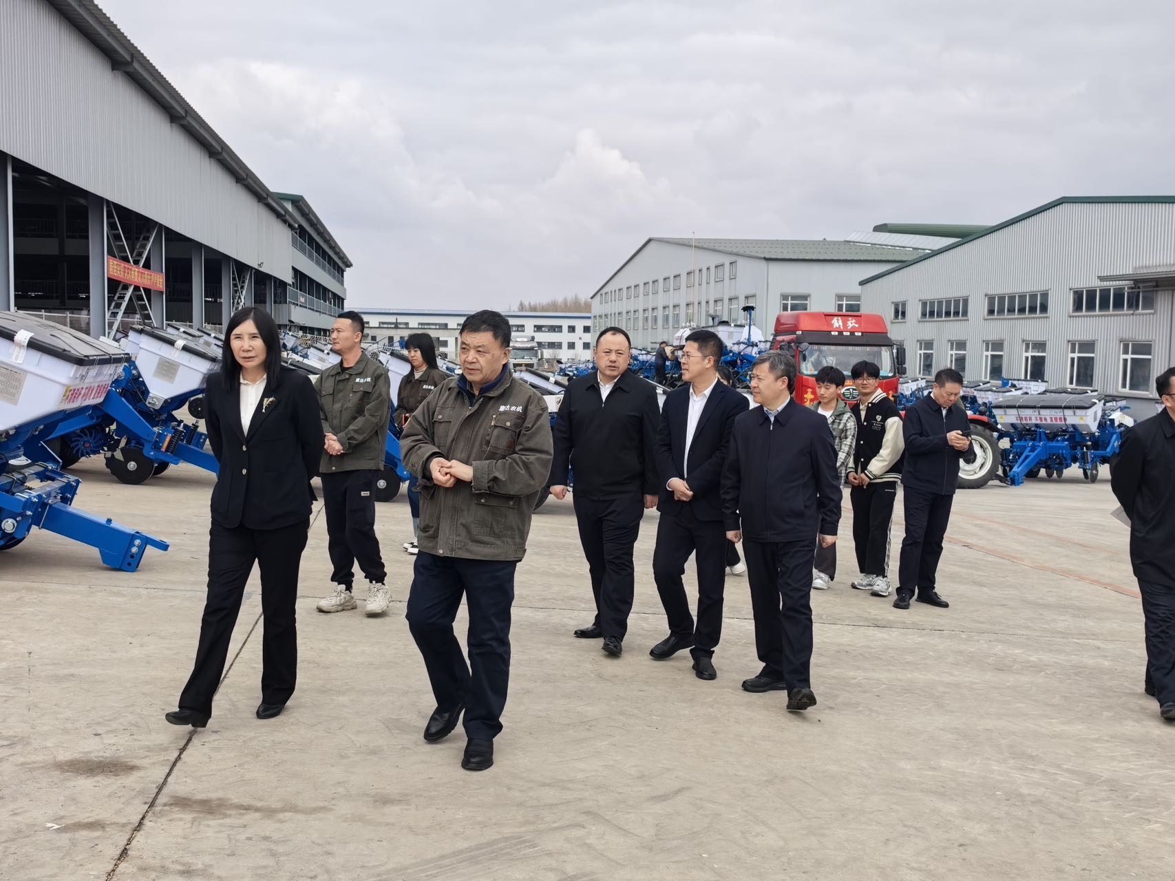 微信图片_20250417193241.jpg