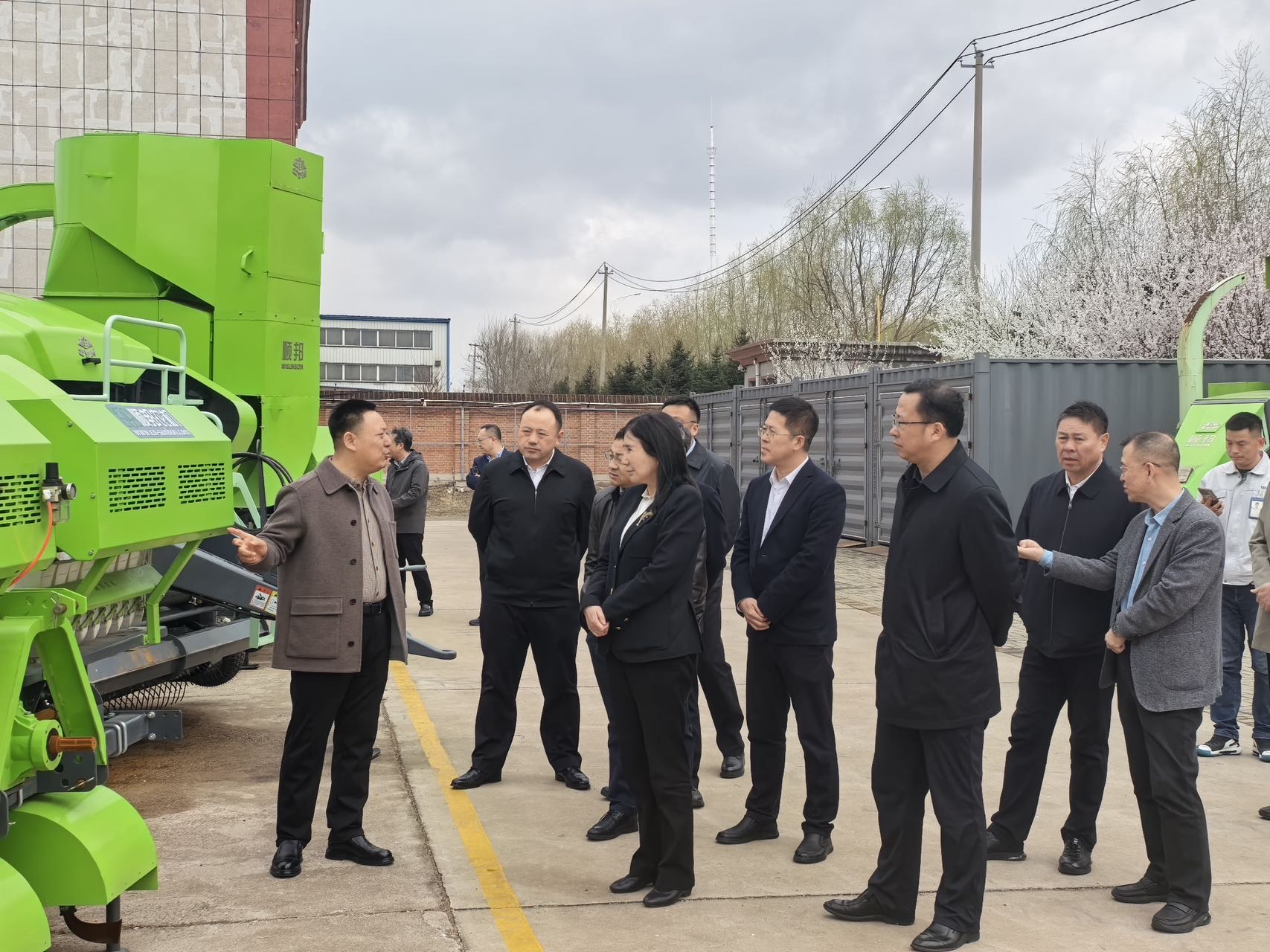 微信图片_20250417193350.jpg